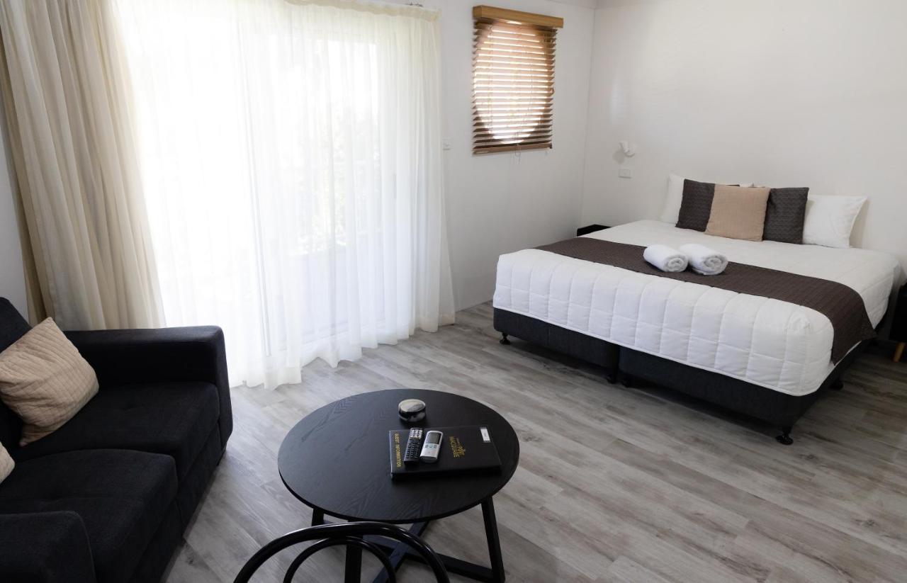 แอสตัน ฮิลล์ มอเตอร์ ลอดจ์ Motel พอร์ตแมคควอรี ภายนอก รูปภาพ