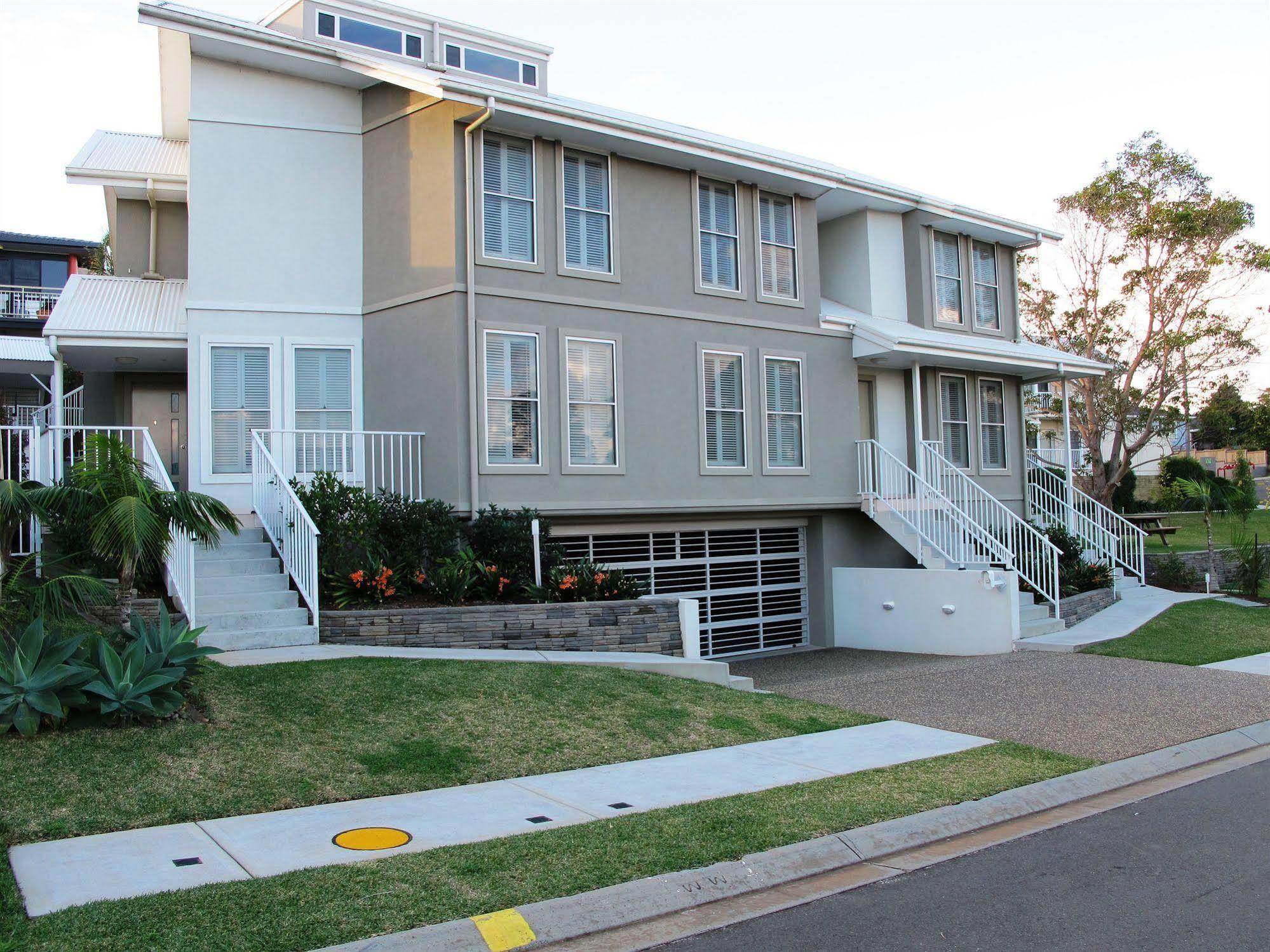 แอสตัน ฮิลล์ มอเตอร์ ลอดจ์ Motel พอร์ตแมคควอรี ภายนอก รูปภาพ